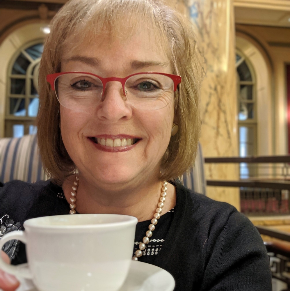 Meet your Posher, Vickie